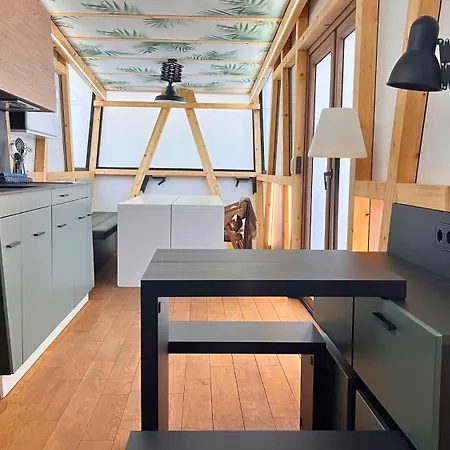 Basecamp Tiny House Eco-Resort Ijmuiden Room photo