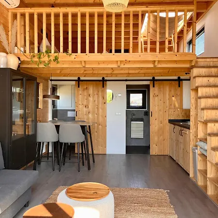 Basecamp Tiny House Eco-Resort Ijmuiden Room photo