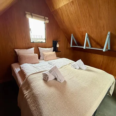 Basecamp Tiny House Eco-Resort Ijmuiden Room photo